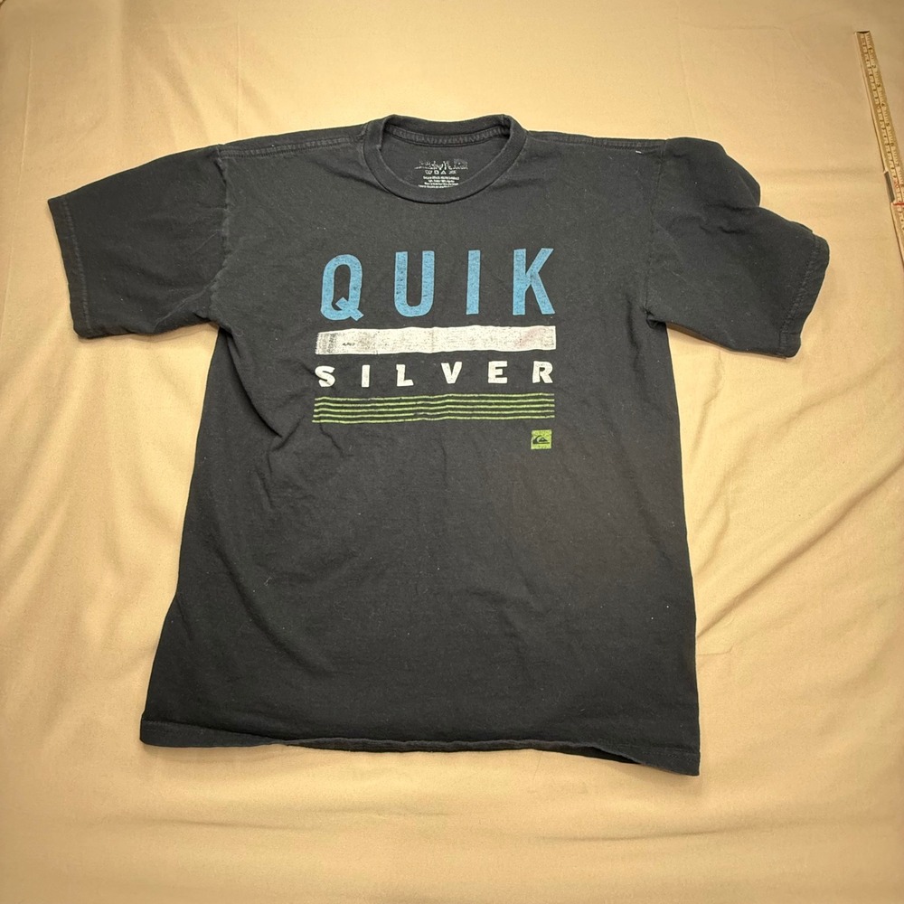 Quiksilver Mens Graphic T-Shirt Black Short Sleeve Cotton Crew Neck Size M VNTG